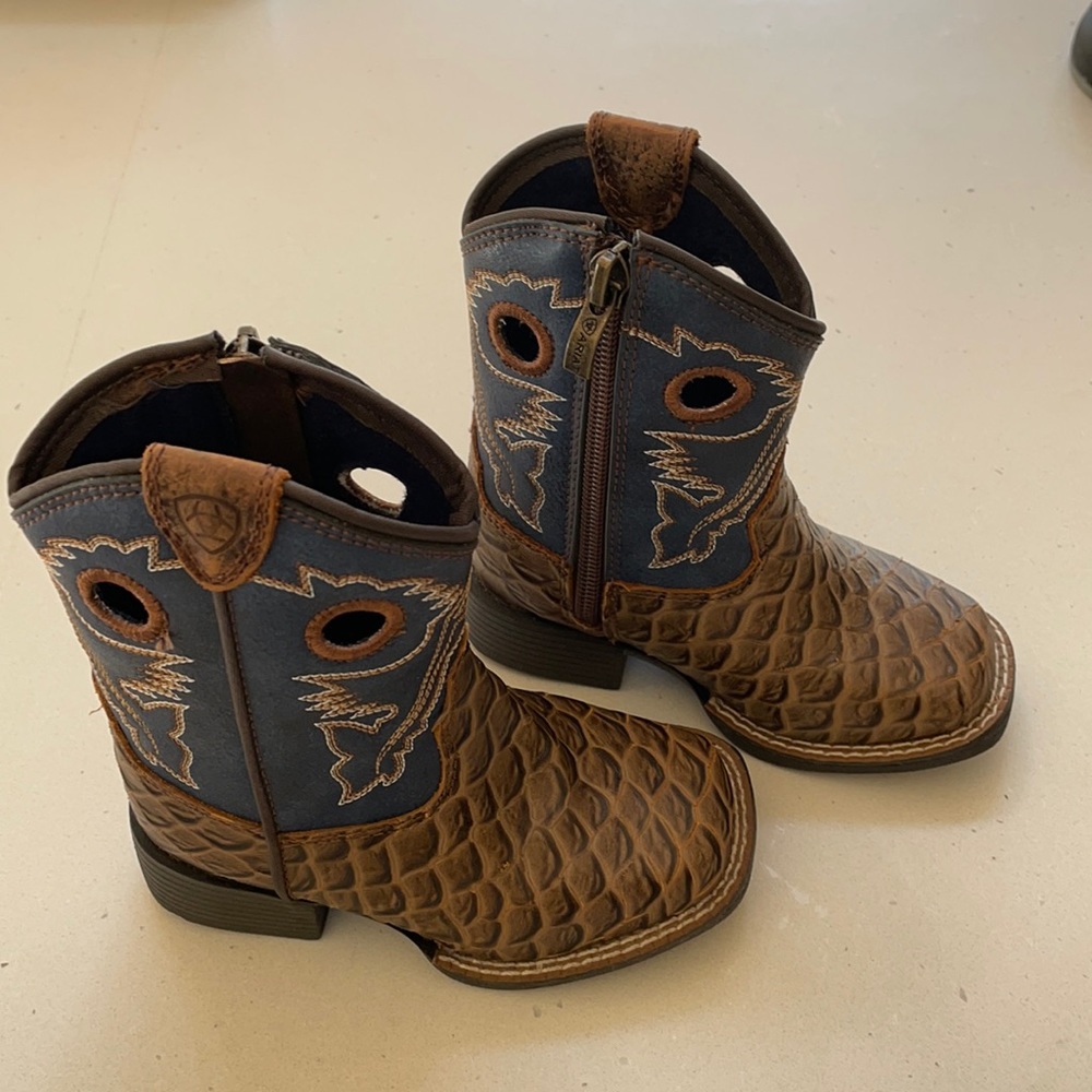 Ariat Toddler Cowboy Boots - Brand New! Never worn.